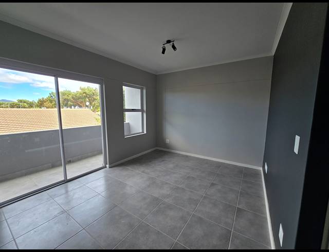 1 BEDROOM APARTMENT TO LET IN TABLE VIEW